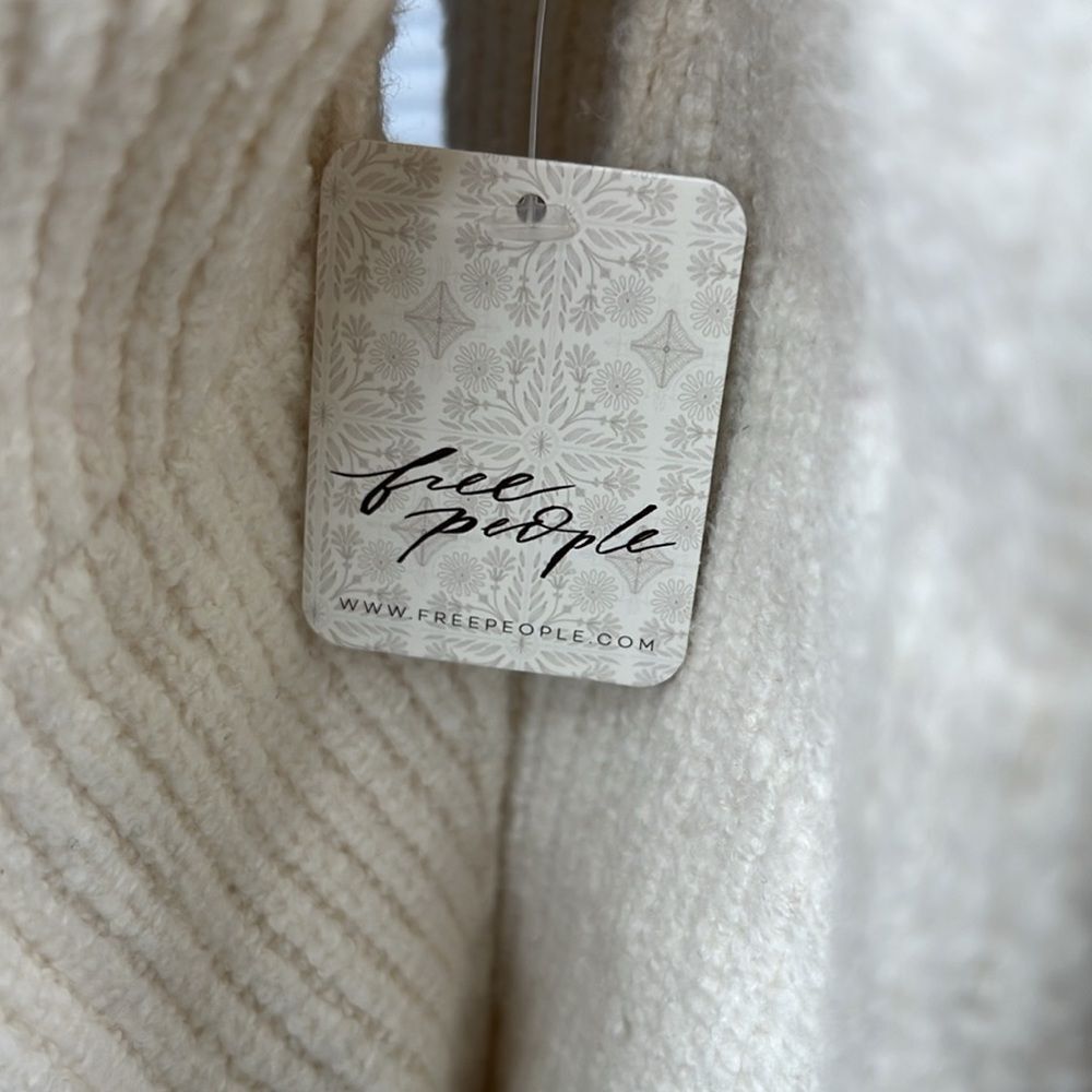 Free People Sunbeam Oversize Turtleneck Sweater - Picture 7 of 8